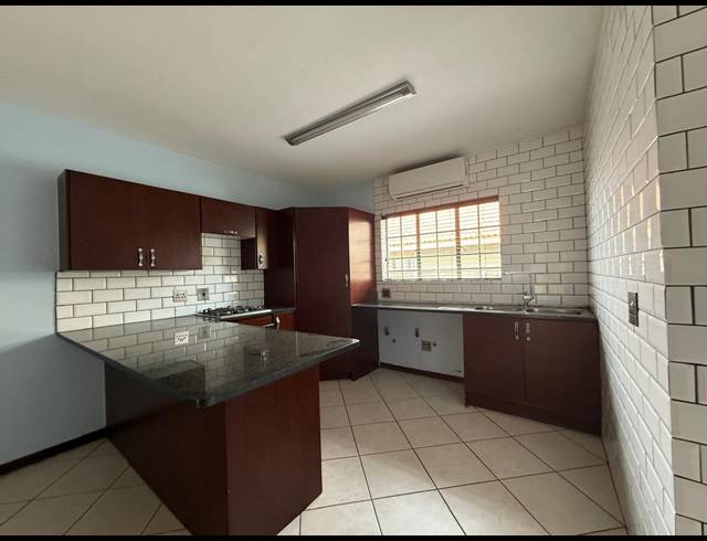 3 BEDROOM HOUSE FOR SALE IN WATERKLOOF